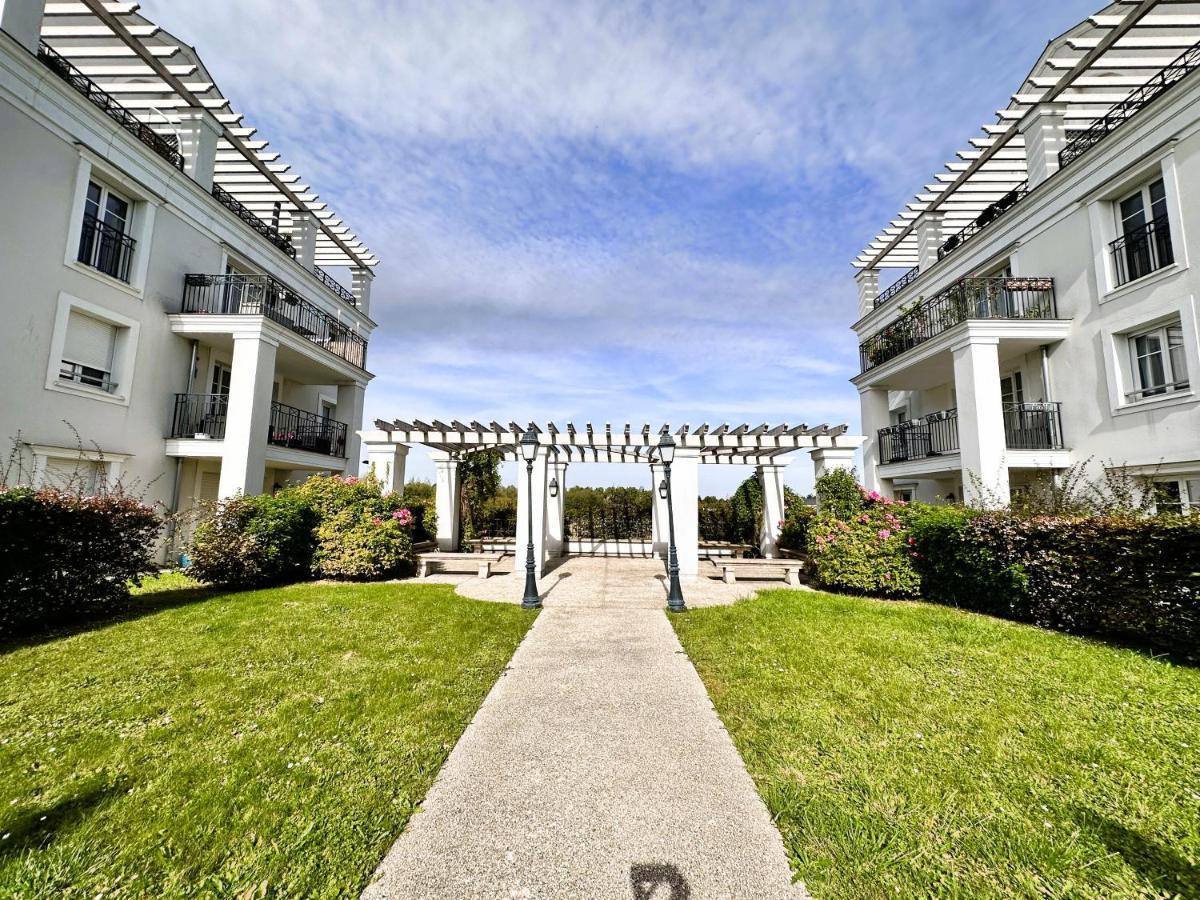 *New* Livy 6 Pax Appart Disney Serris Exterior photo